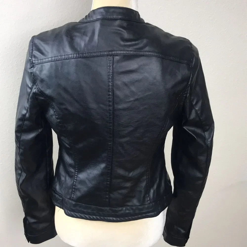 Miss Selfie Shell 💯% Women Jacket Size S